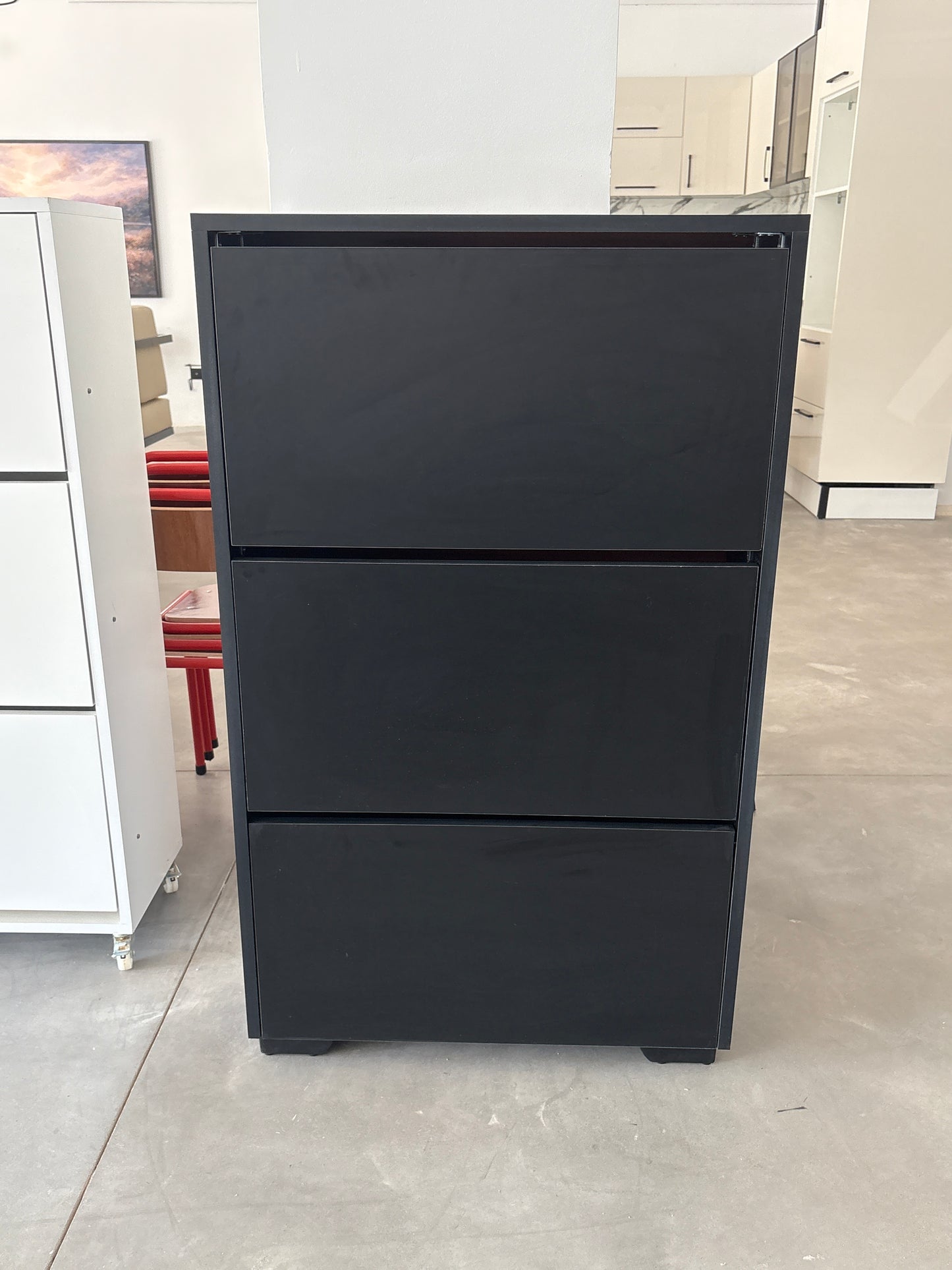 Porte-chaussures ouvert étagères inclinées