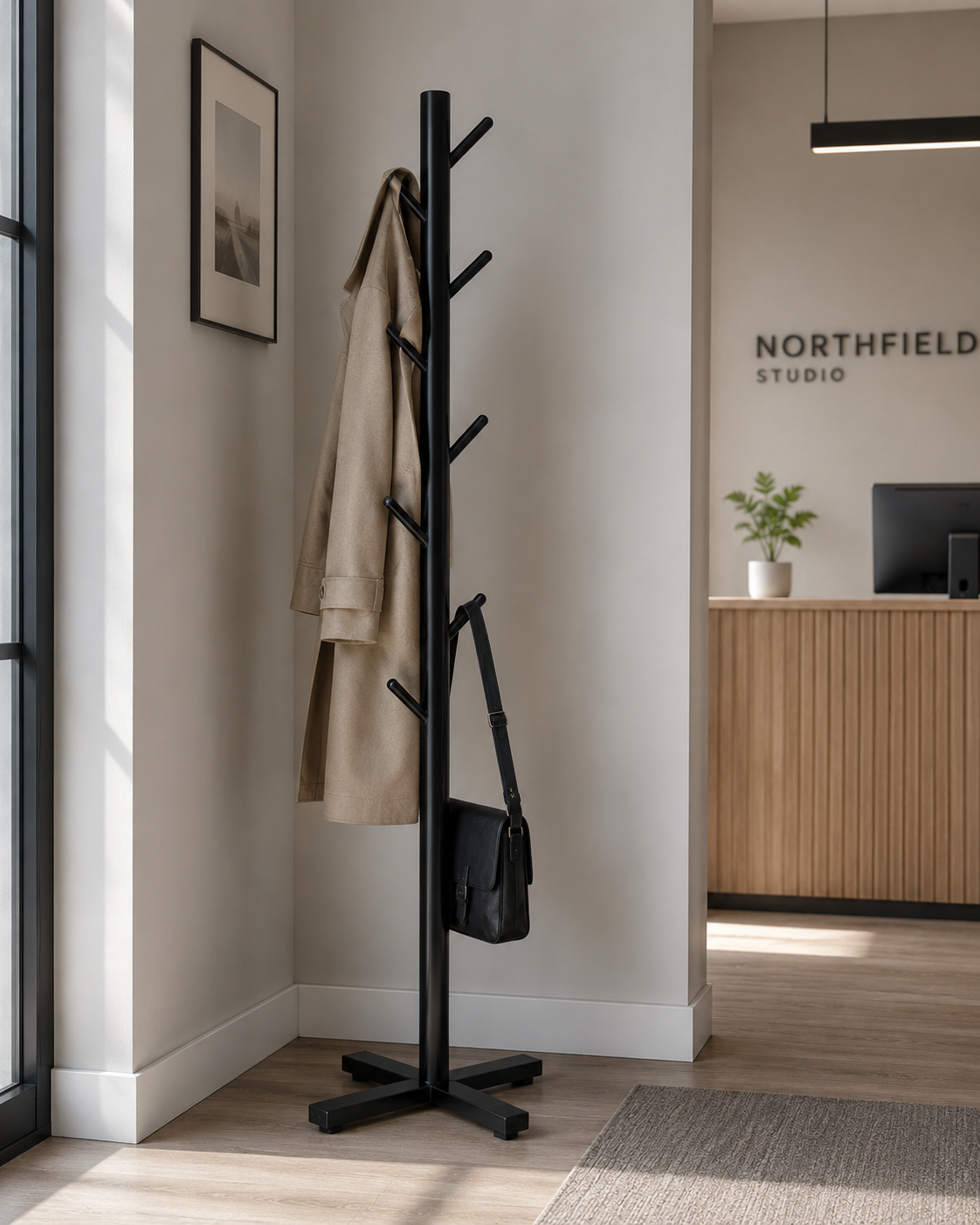 Porte-Manteau Métallique Noir 8 Branches – 1,75 m